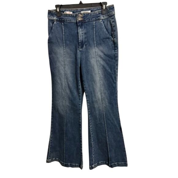 Vigoss Melinda Double Button Trouser Flare Jean - Size 31 - Picture 3 of 11